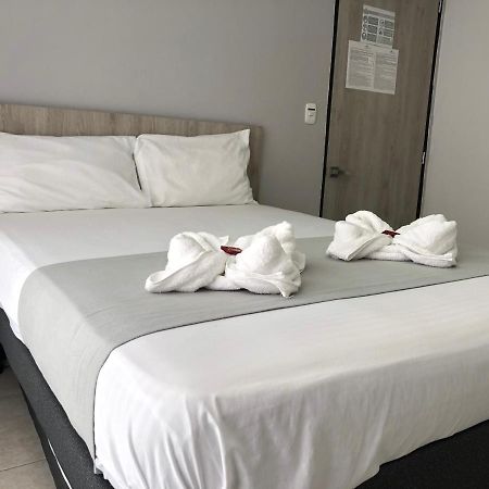 Hotel Pradera Plaza Dosquebradas Exterior foto